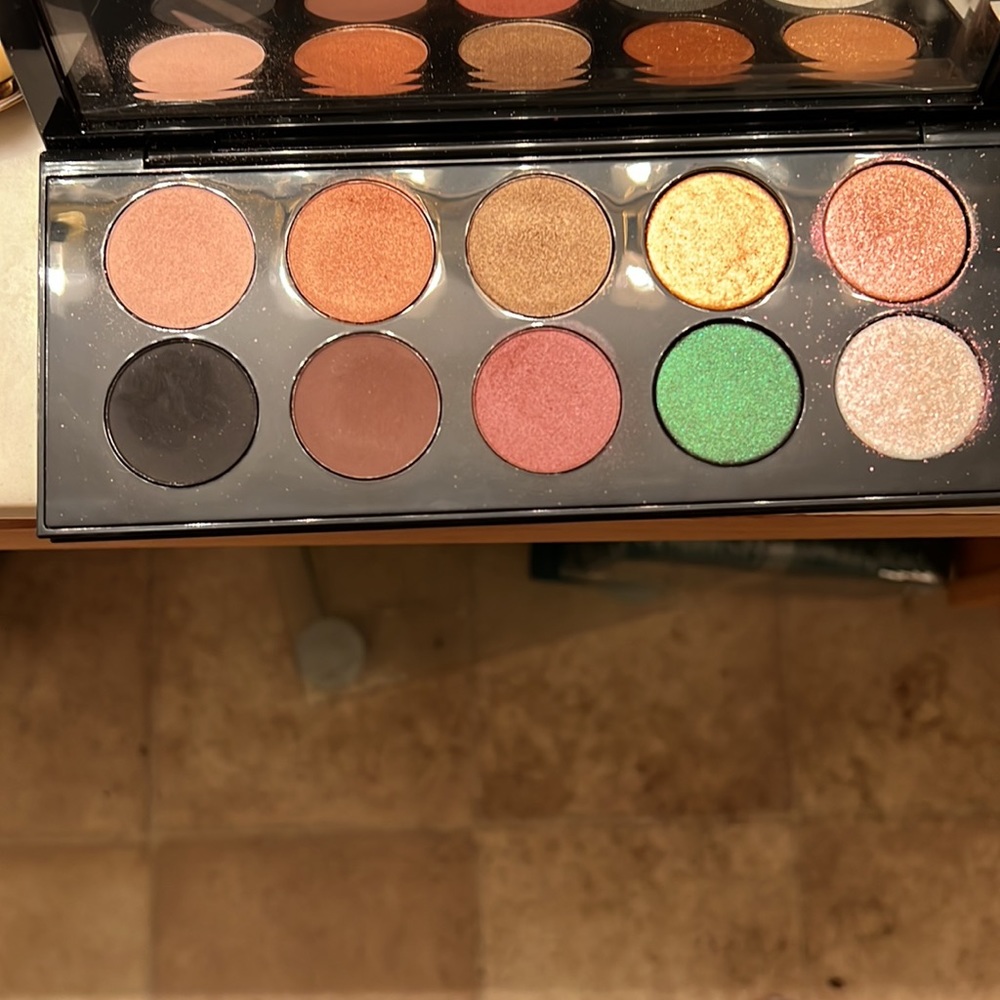 Pat McGrath mothership II